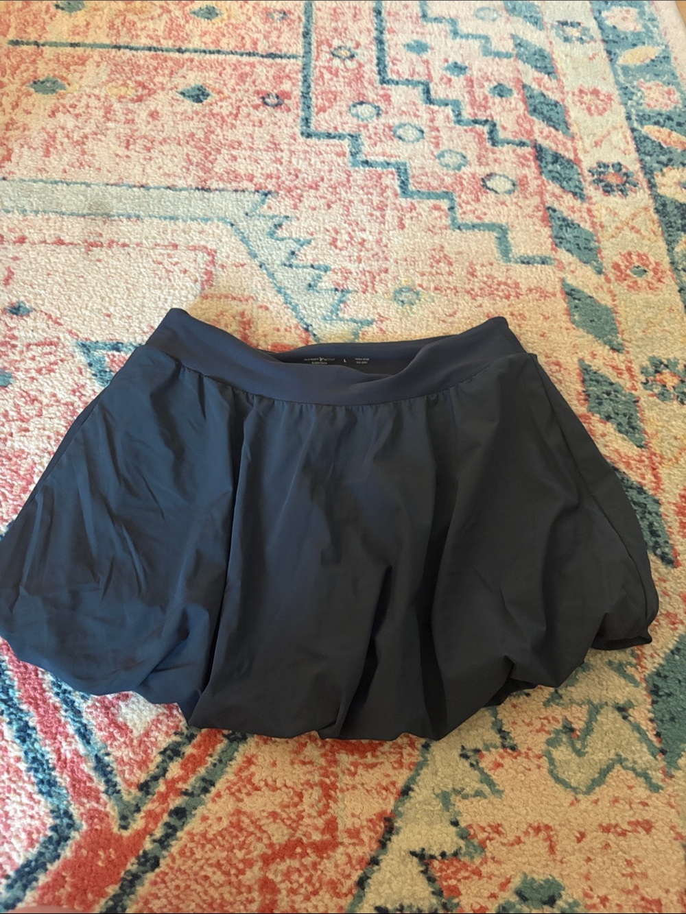 Old Navy bubble skirt